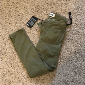 Paige Verdugo Ankle Mid Rise Ultra Skinny Jeans